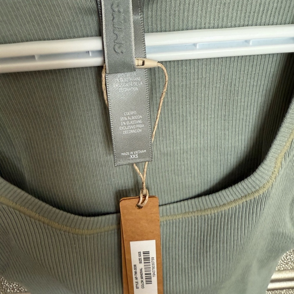 Skims Cotton Rib Tank - Picture 5 of 7